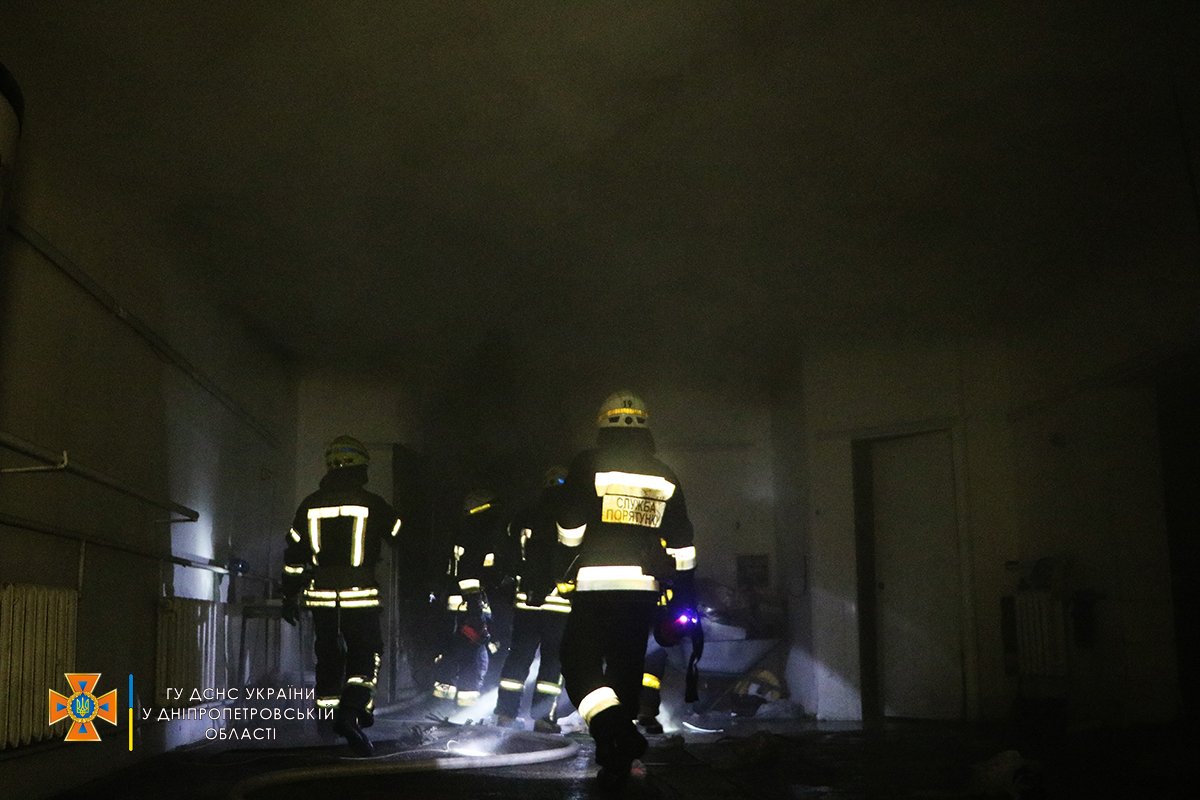 Возгорание локализовали в 20:02, а ликвидировали - в 20:08 Возгорание локализовали в 20:02, а ликвидировали - в 20:08