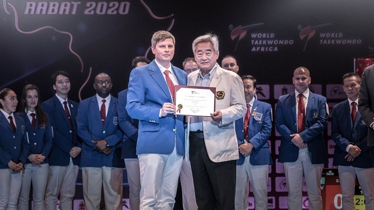 Мировые рекорды, олимпийские медали и победы в конкурсах: какими достижениями 2021 года может гордиться Днепр 15