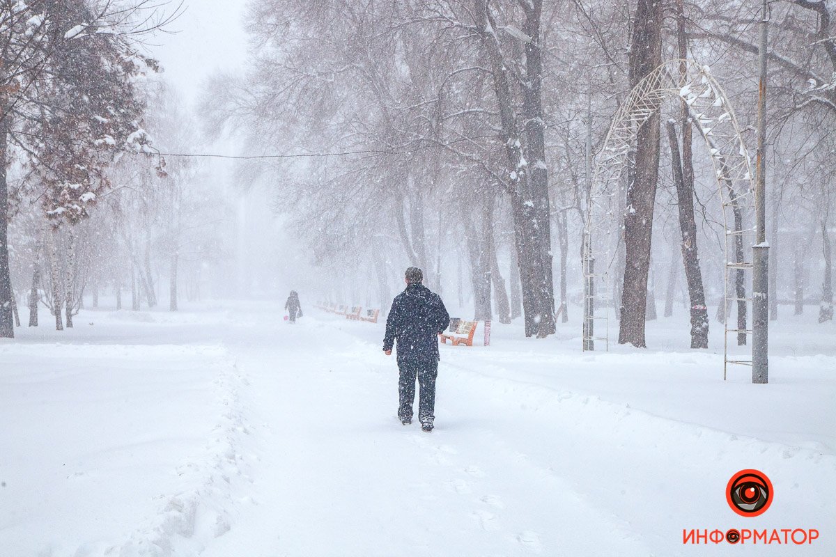 Фото красивого снегопада в Днепре: как зарядиться праздничным настроением 8