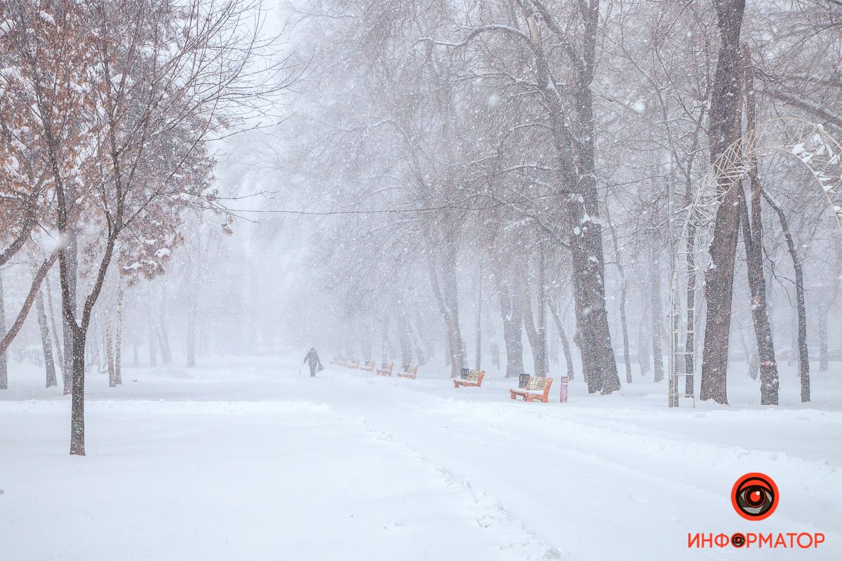 Фото красивого снегопада в Днепре: как зарядиться праздничным настроением 22