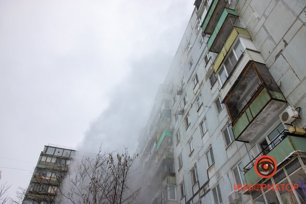 Пар поднимается до верхних этажей