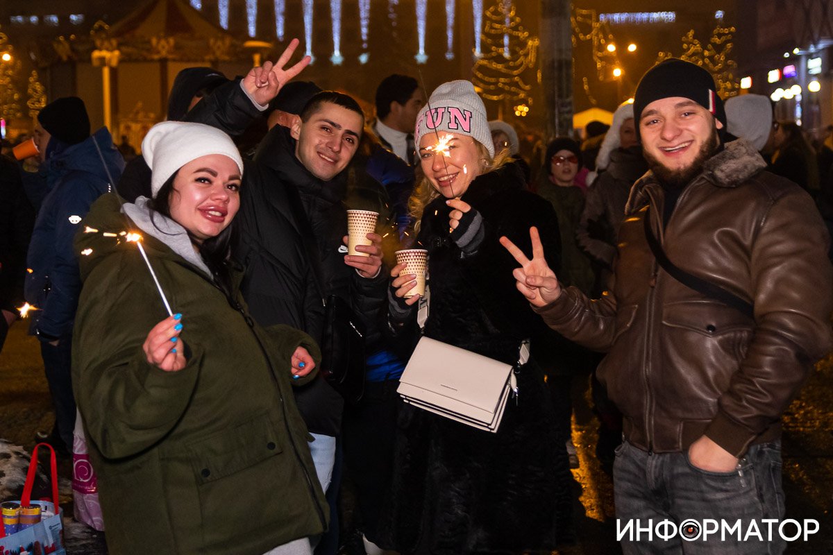 Главное на позитиве! Как Новый год встретишь, так его и проведешь 