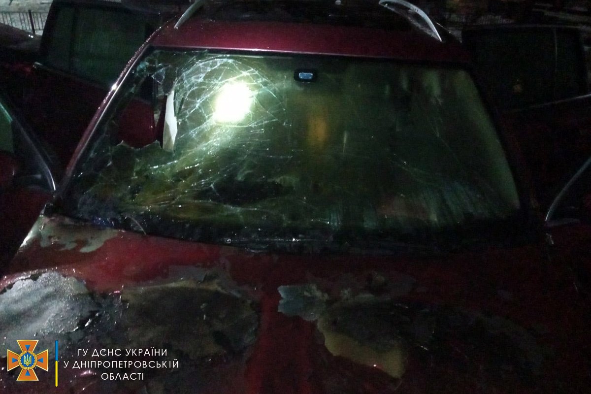 В Новомосковске загорелся Volkswagen 1