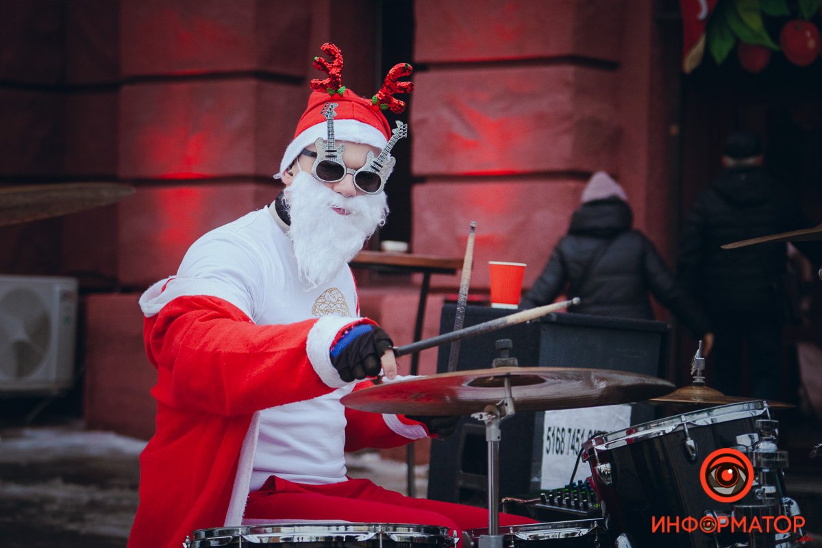 Ба-дум-тссс