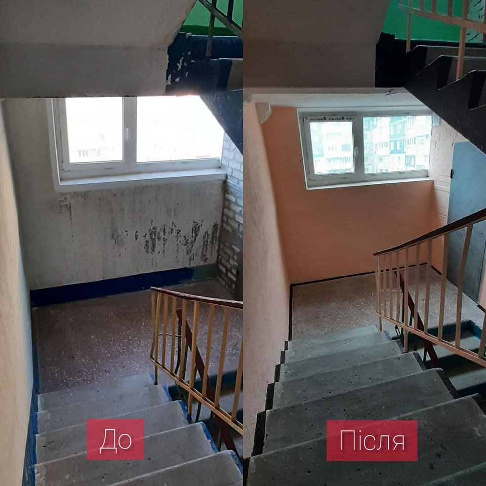 В Днепре жители дома устроили челлендж и собственными силами облагородили подъезд 5