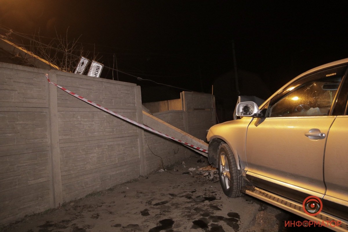 и повредил еврозабор