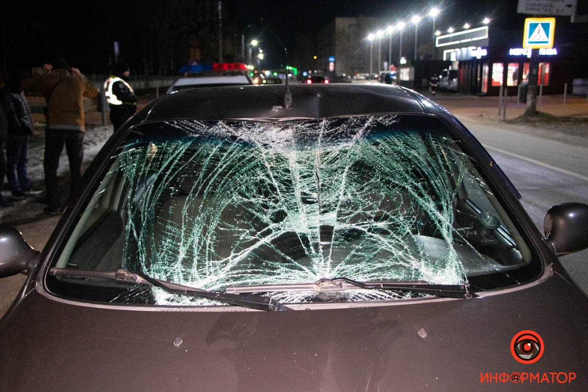 В Днепре на Батумской Daewoo Lanos сбил мужчину 4