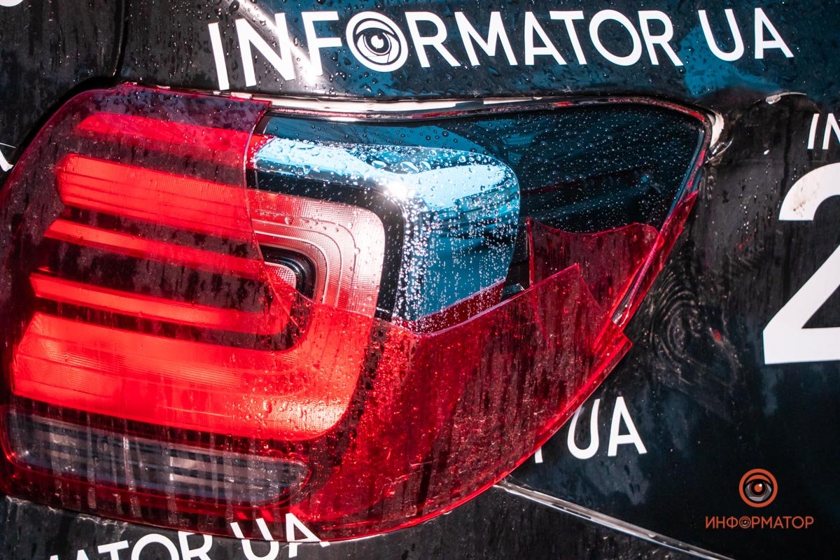 Разбитая фара Разбитая фара