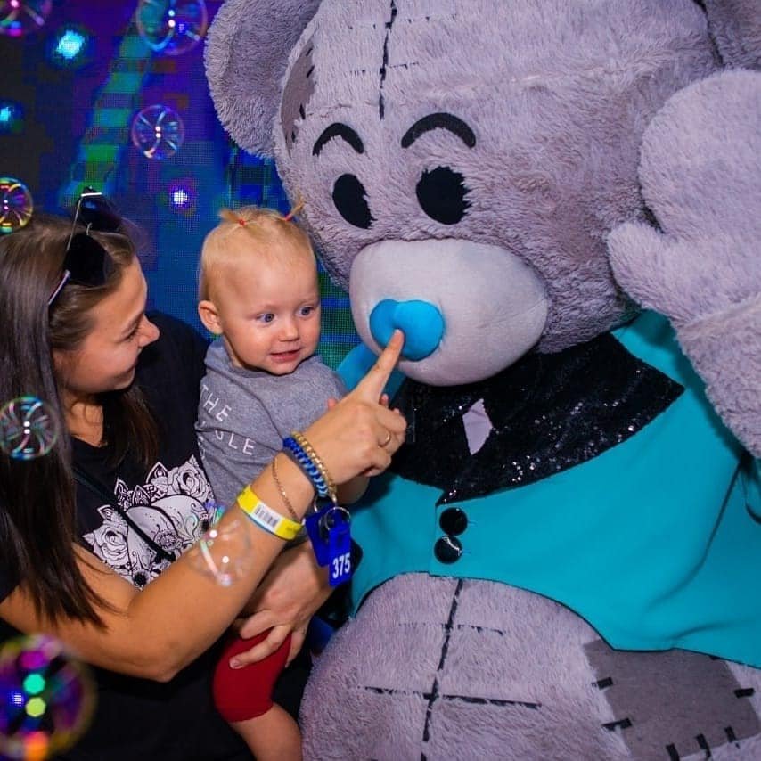 Dkids в январе приглашает на дискотеки, квесты и День рождения Деда Мороза 7