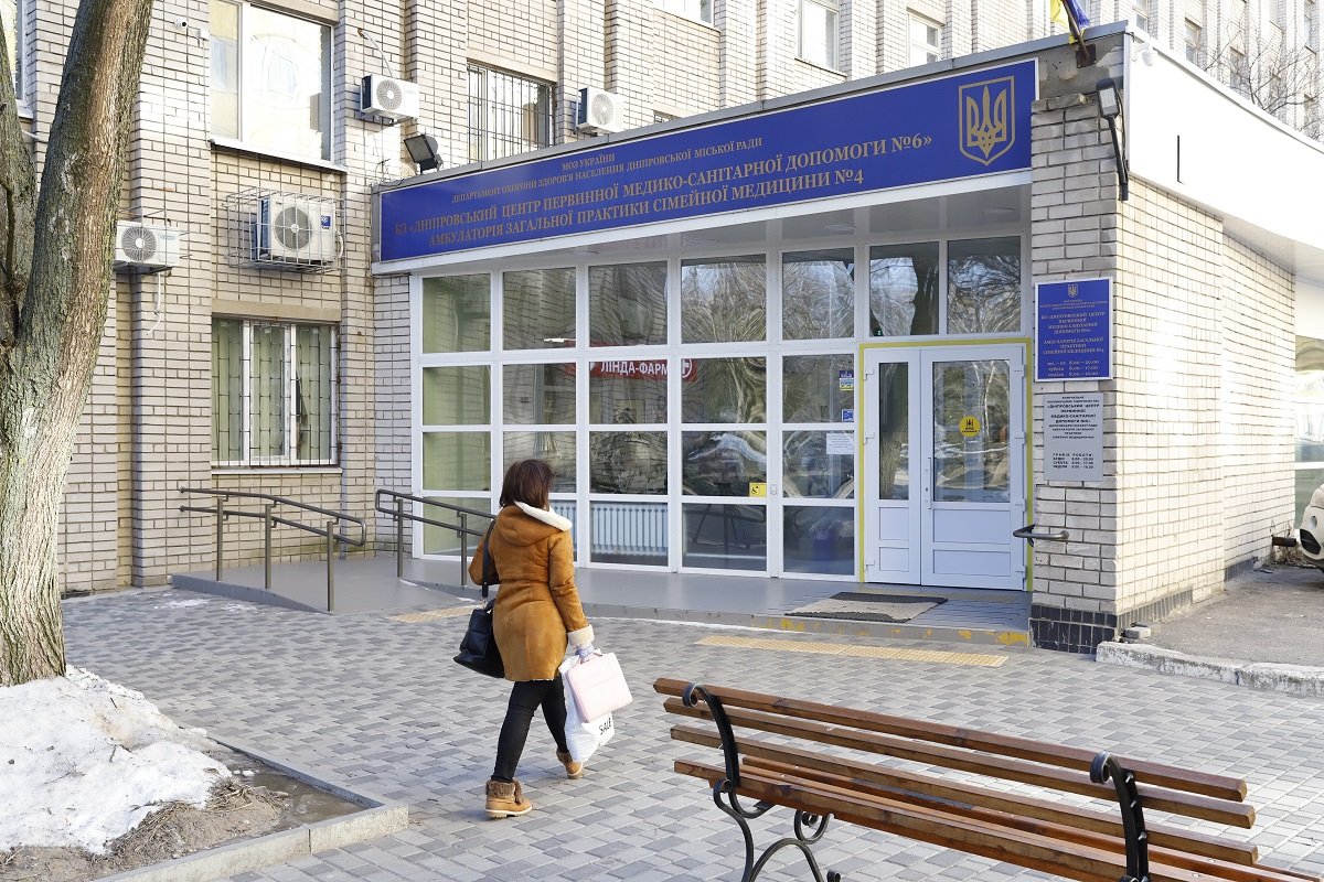 Как в Днепре проходит вакцинация подростков против COVID-19 5