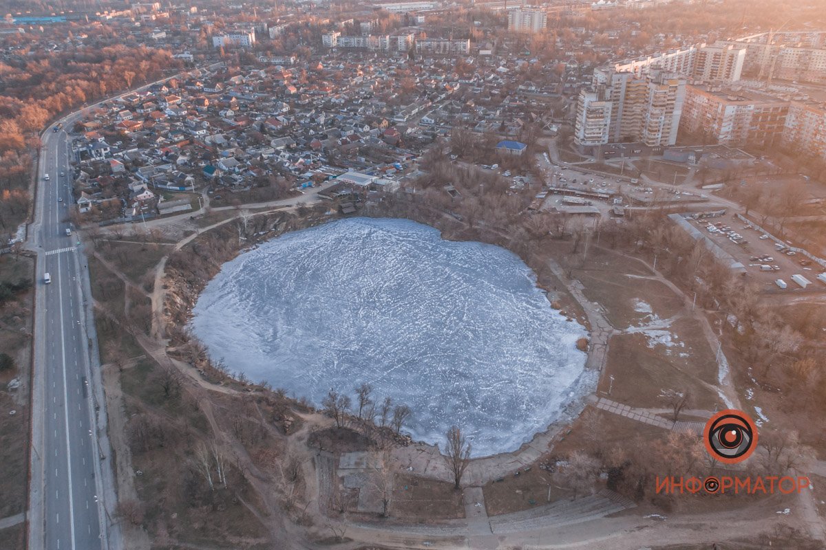 Этот воздух расцвет твой убьет.