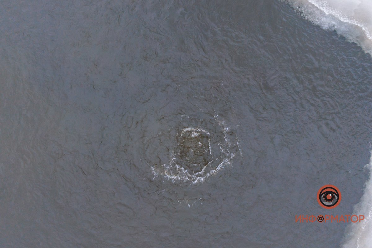 Нам ответили, что прорыв возник в одной из сетей водоснабжения. Специалисты выясняют, где именно произошел порыв Нам ответили, что прорыв возник в одной из сетей водоснабжения. Специалисты выясняют, где именно произошел порыв