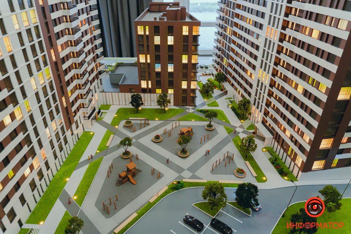 В Днепре напротив яхт-клуба "Сич" строится многофункциональный комплекс бизнес-класса PEYOT 5