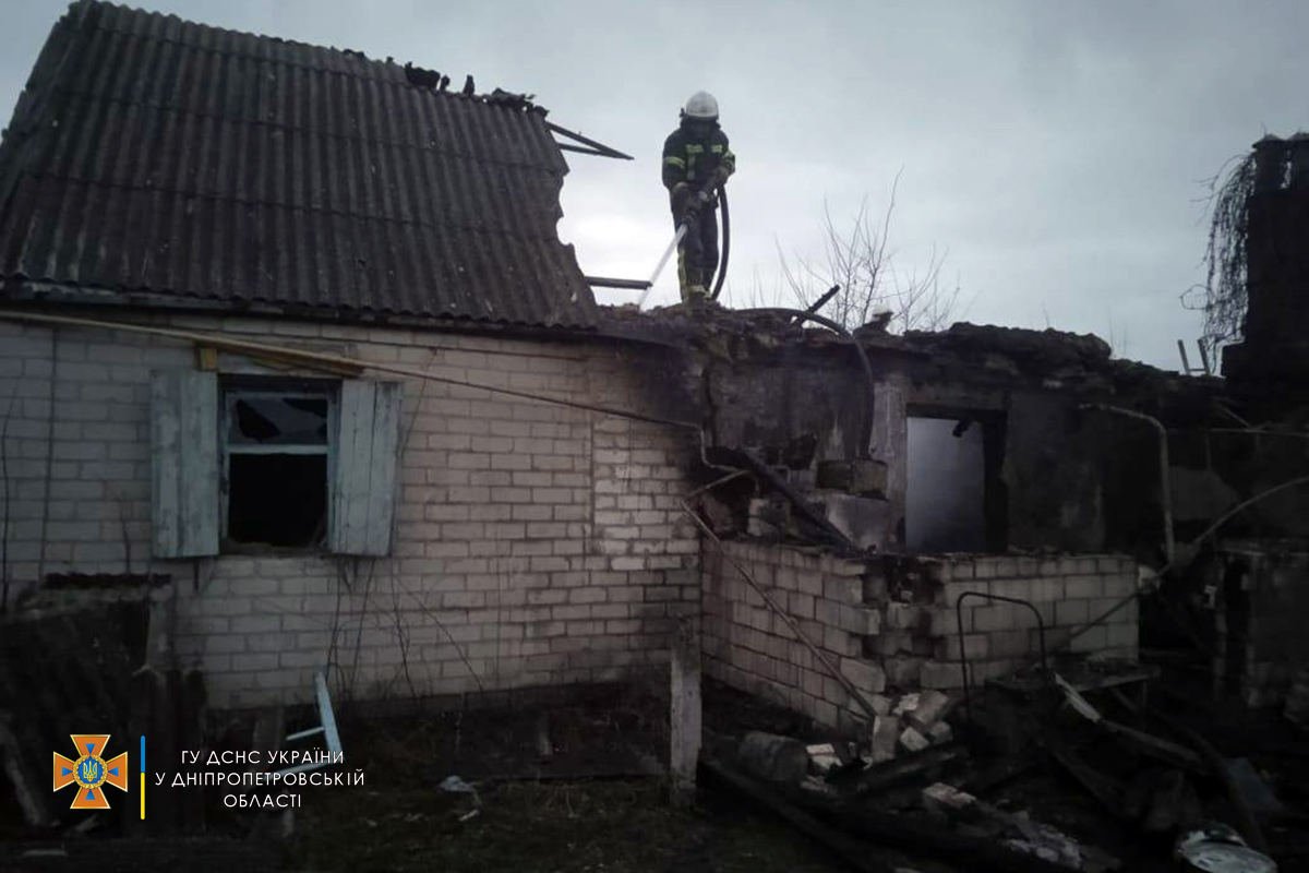 Возгорание возникло на крыше Возгорание возникло на крыше