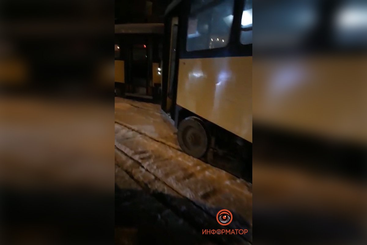 В 8:32 движение возобновили