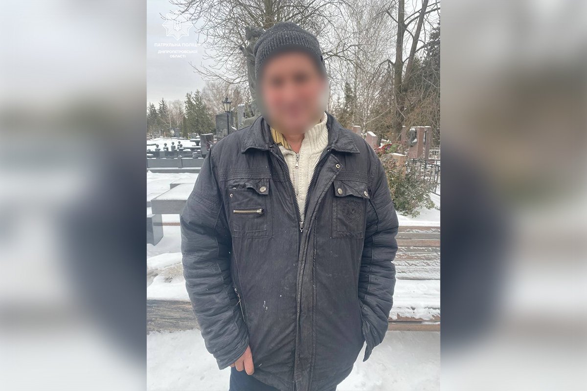 Подозреваемого доставили в отделение