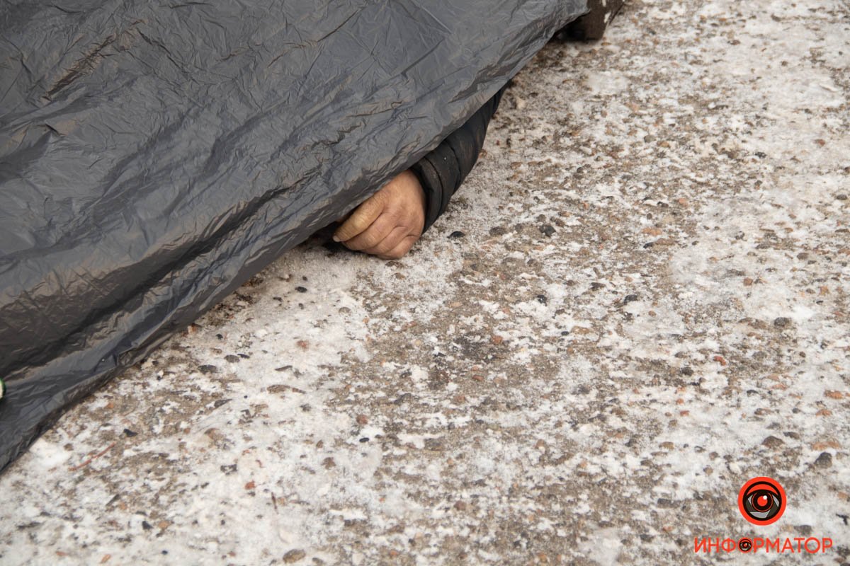 Тело обнаружил сотрудник парка Тело обнаружил сотрудник парка