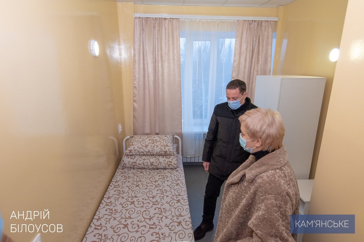 В Каменском капитально отремонтировали ЛОР-отделение больницы №7 5