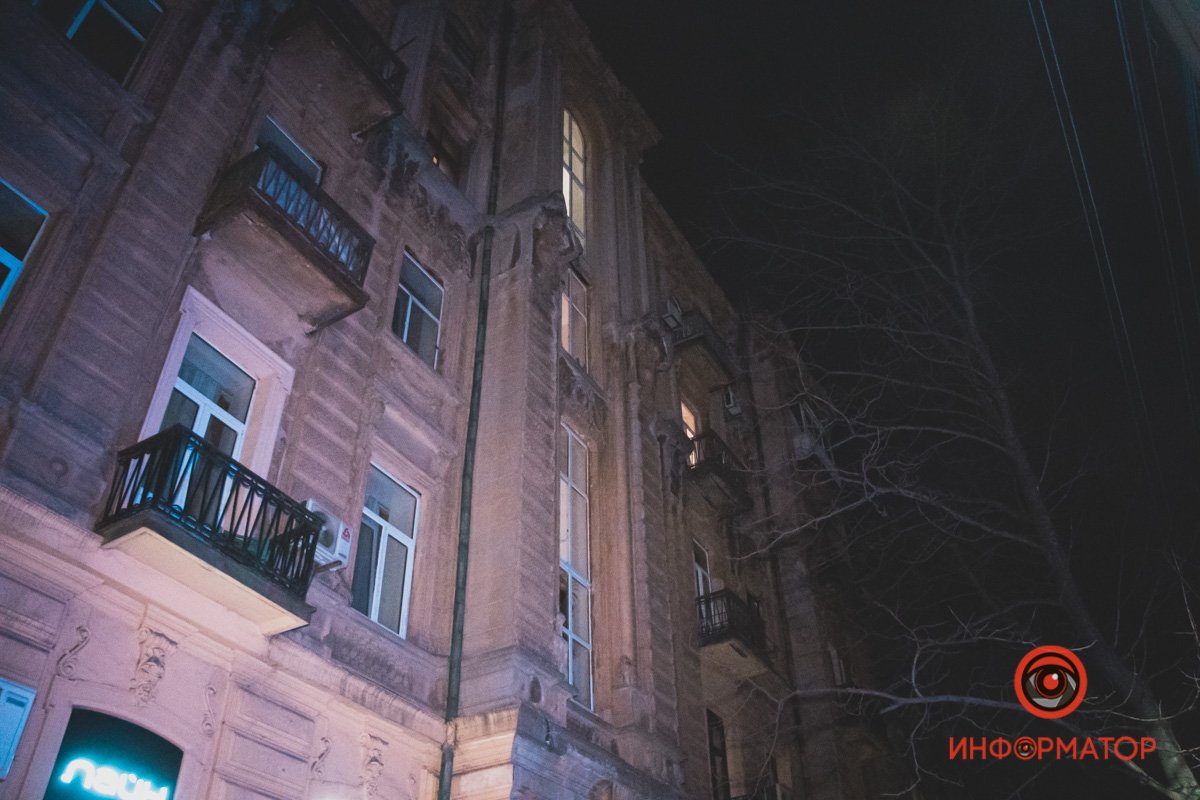 На Старокозацкой горела квартира на 4 этаже