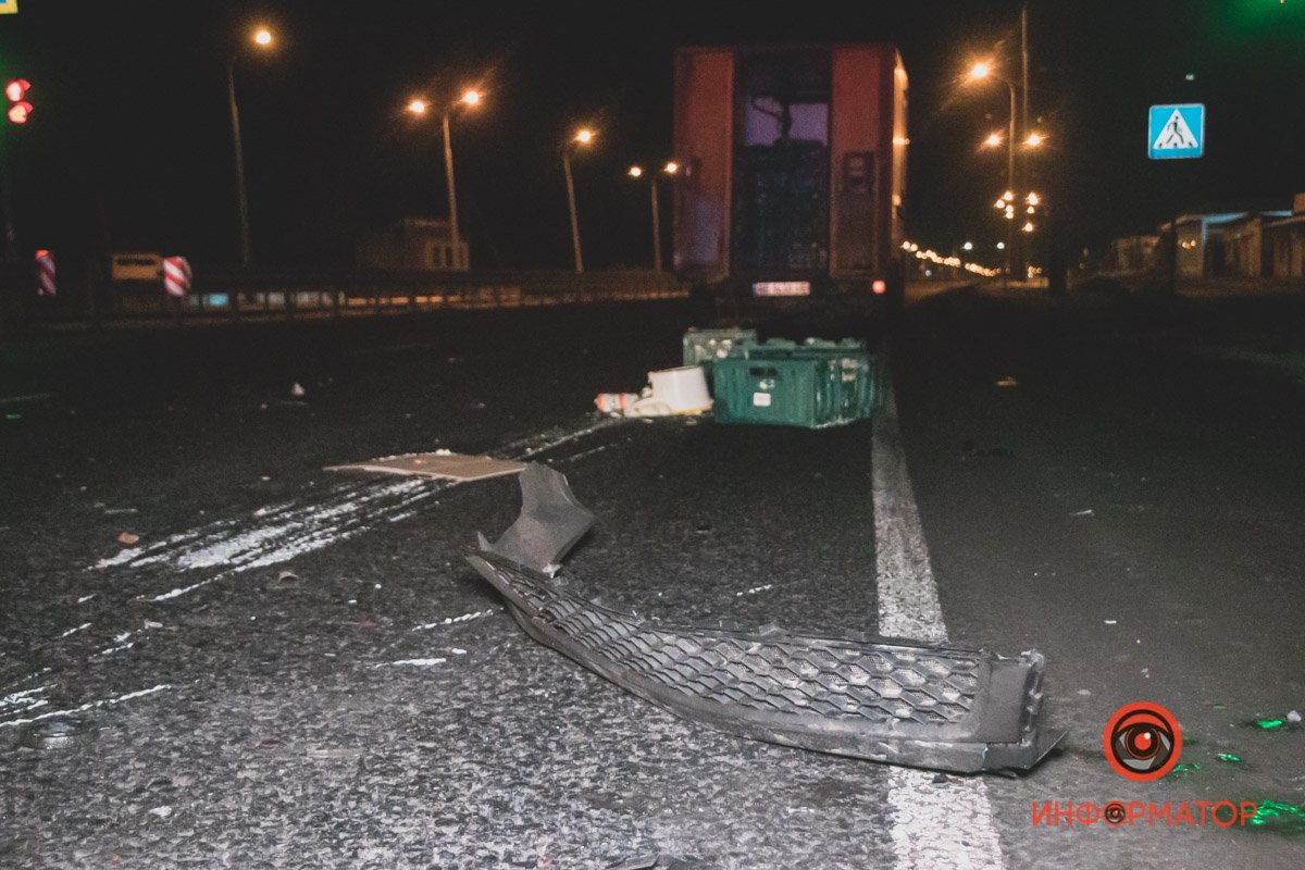 Авария произошла около пяти утра