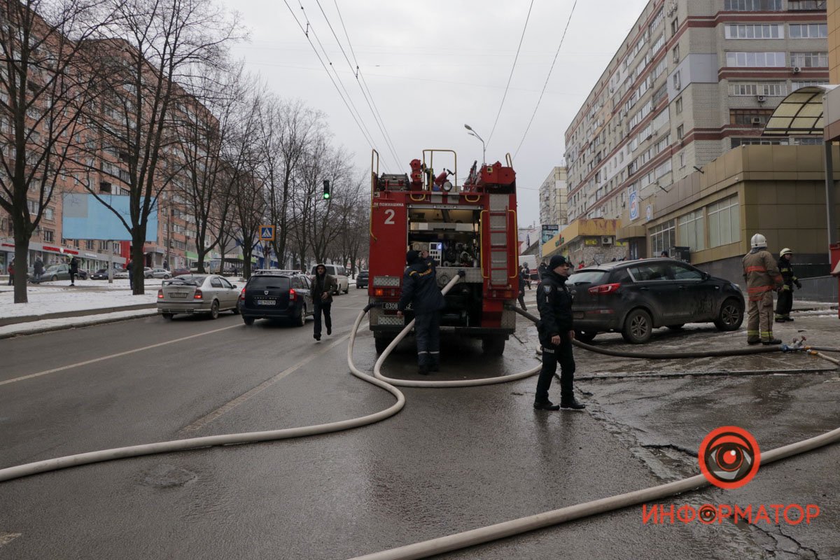 Проезд частично перекрыт
