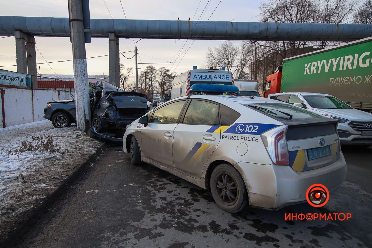 Собирается пробка в сторону улицы Калиновой Собирается пробка в сторону улицы Калиновой