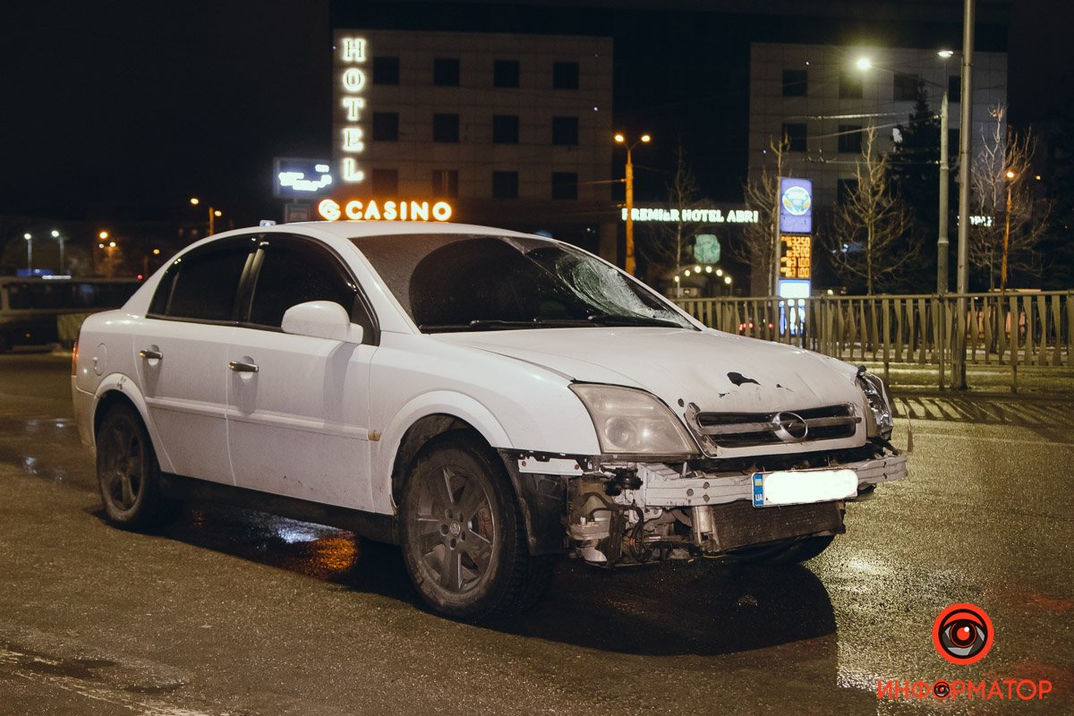 Opel сбил женщину Opel сбил женщину