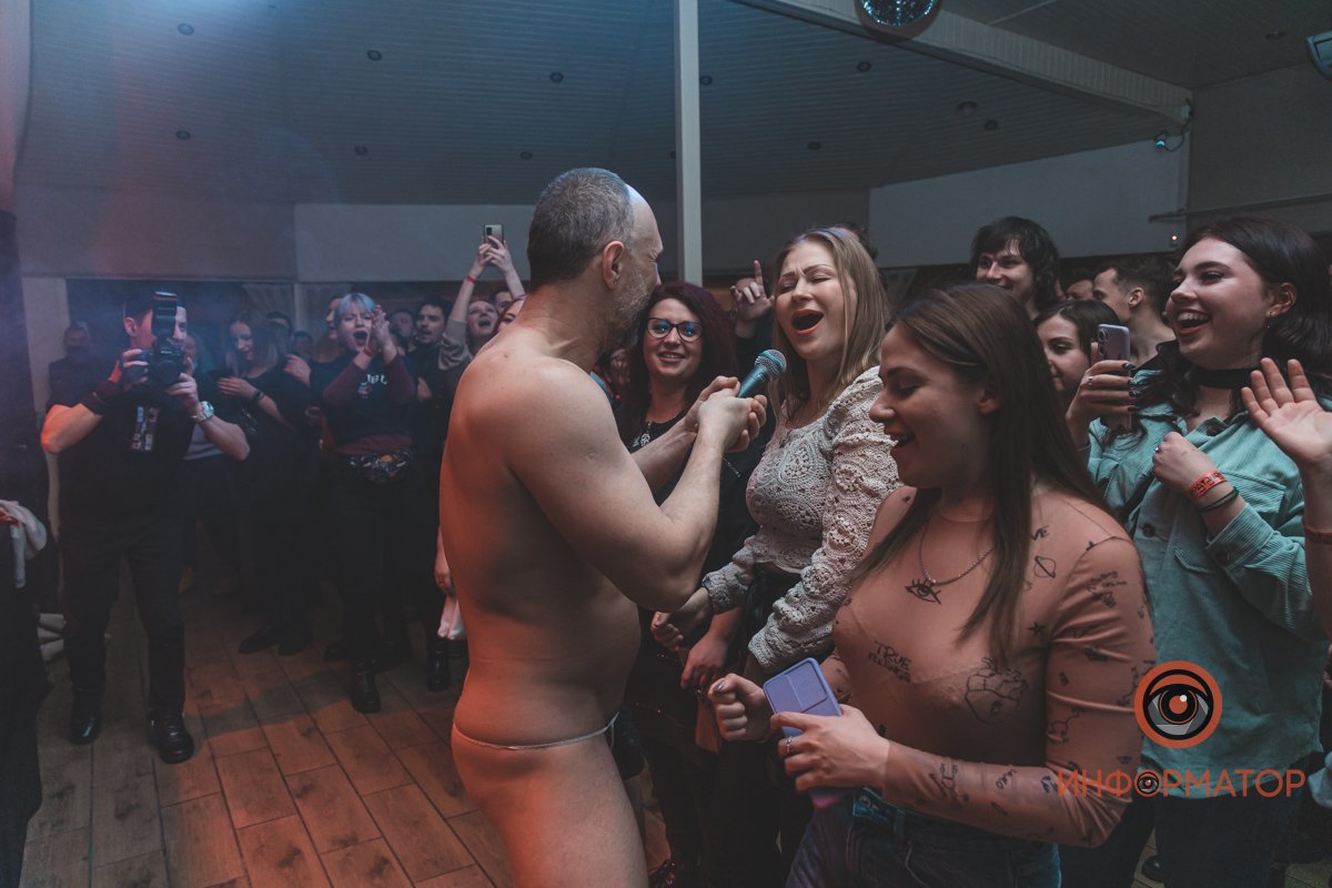 Подпеваем