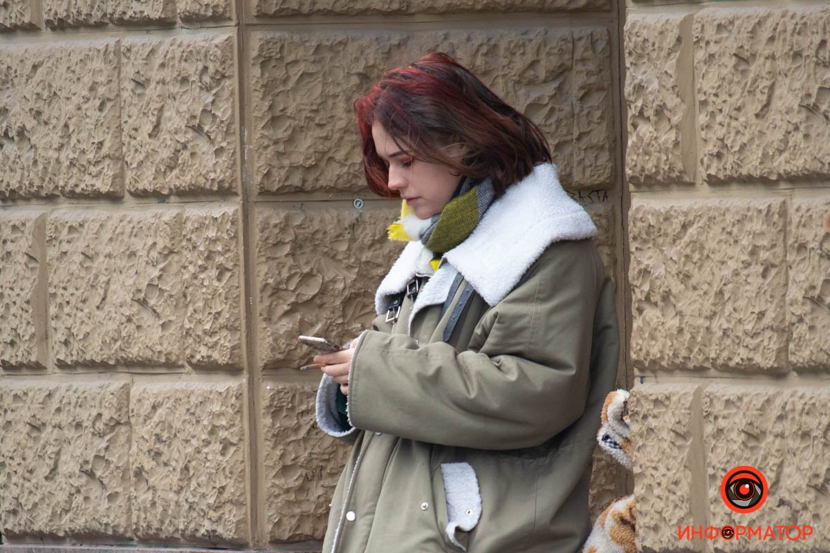 В тишине. подальше от других свои дела обсудим