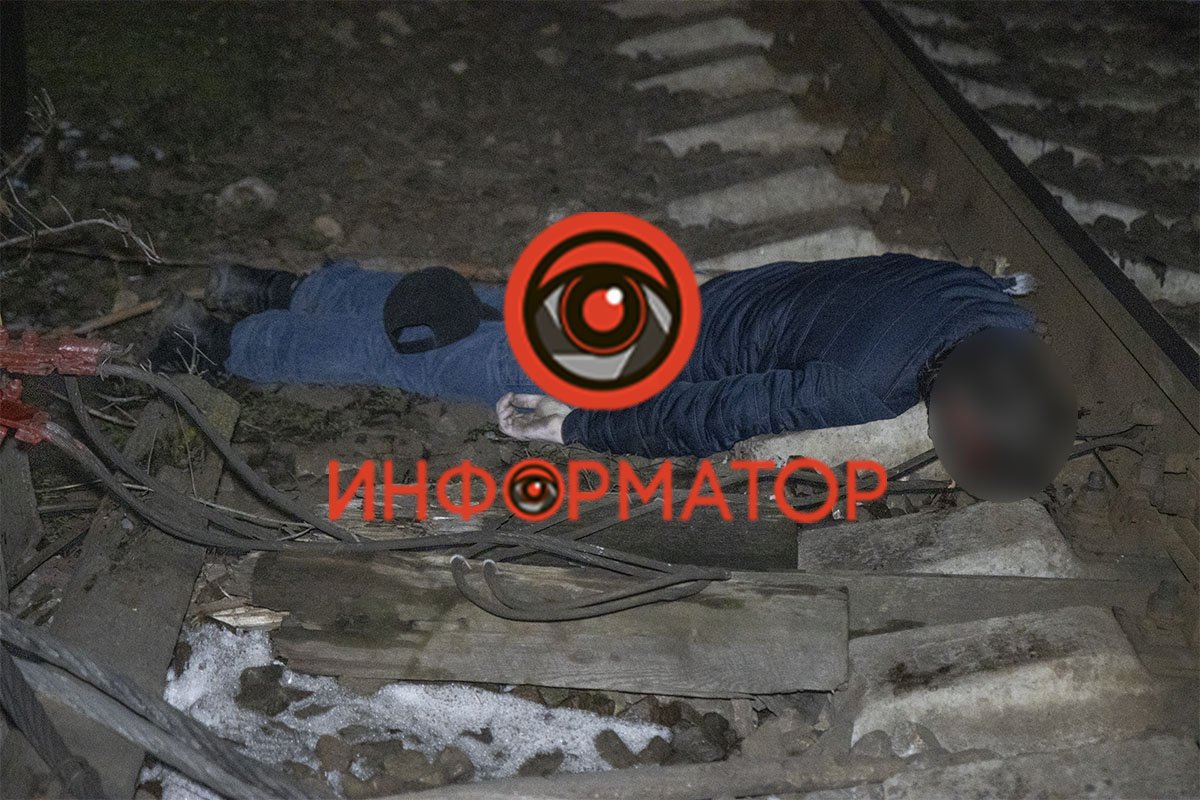 Мужчина погиб на месте Мужчина погиб на месте