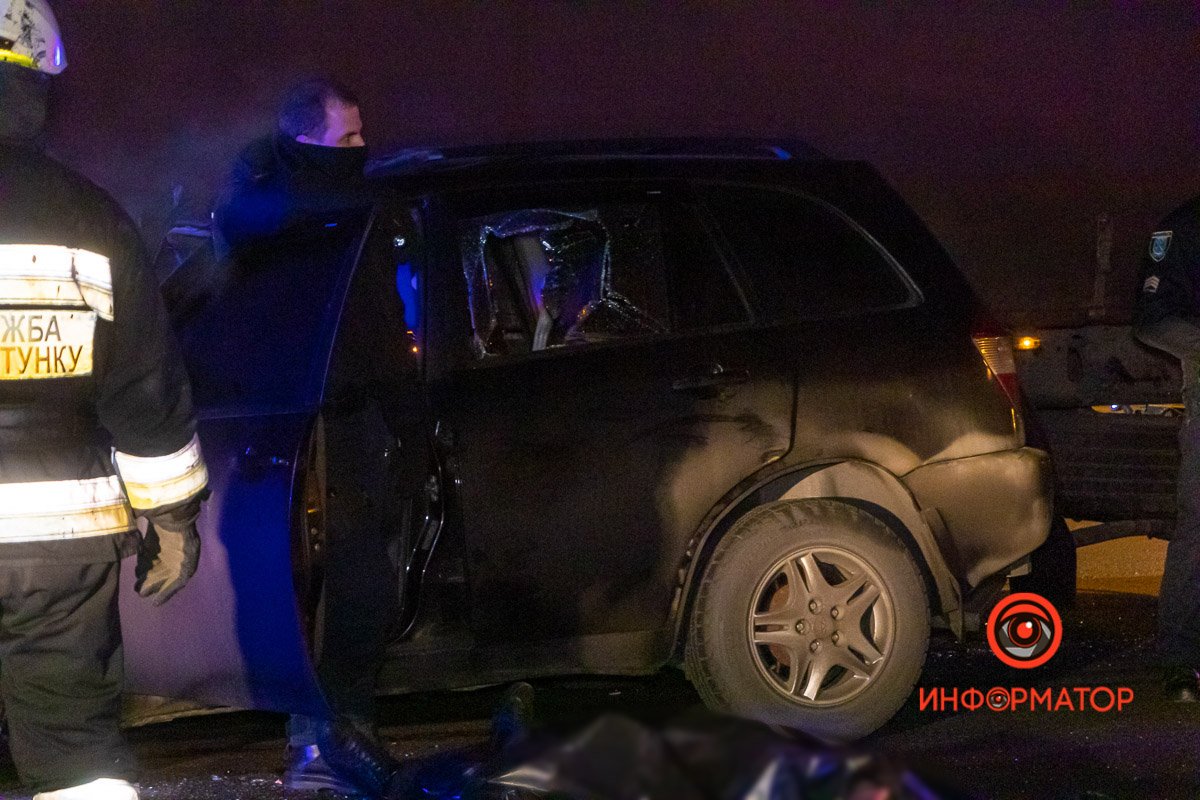 На место случившегося вызвали следователя по ДТП 