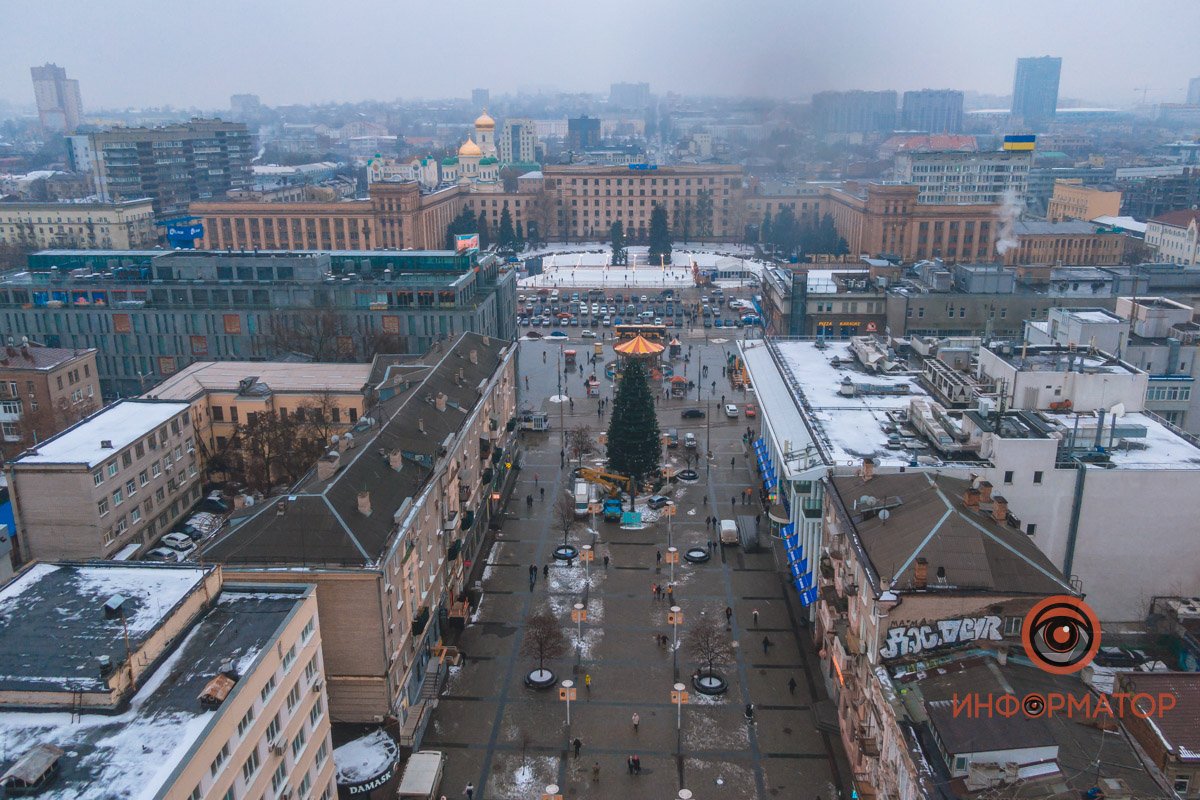 Только каток еще держится