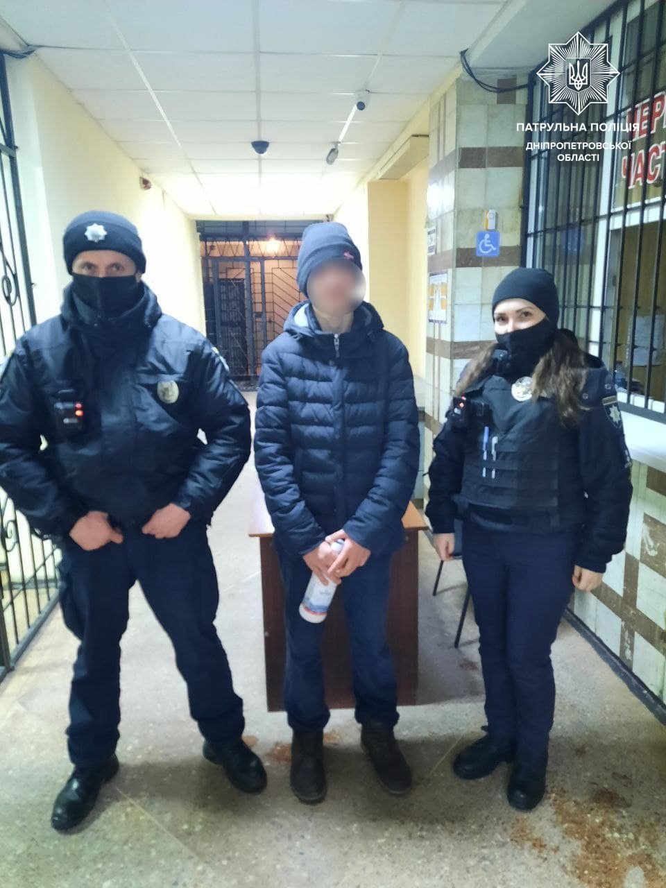 Подростка вернули патрульные