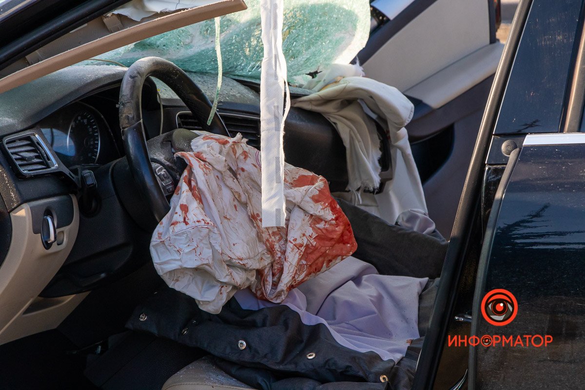 В машине сработали подушки безопасности