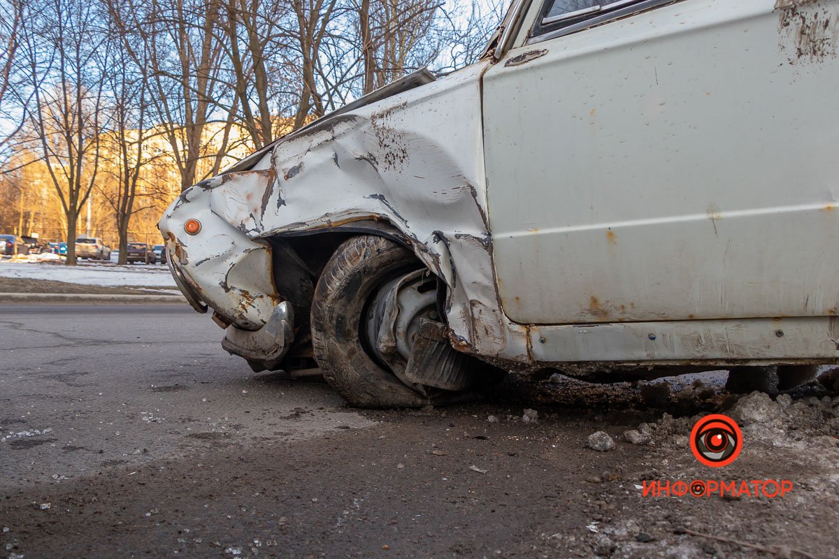 В субботу, 5 февраля, на улице Паникахи случилась авария