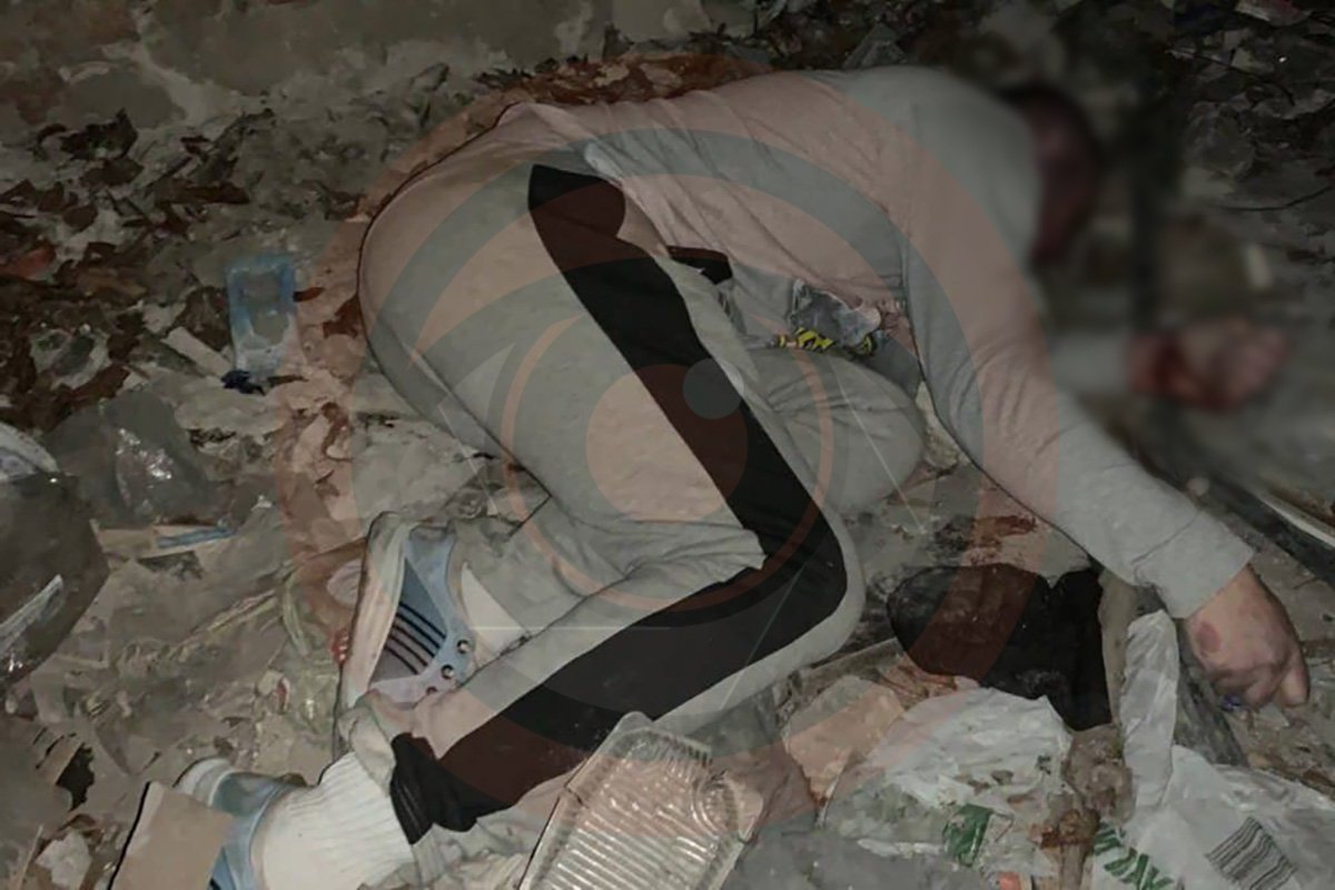 Здесь в заброшенном здании возле 31-ой школы нашли труп мужчины Здесь в заброшенном здании возле 31-ой школы нашли труп мужчины