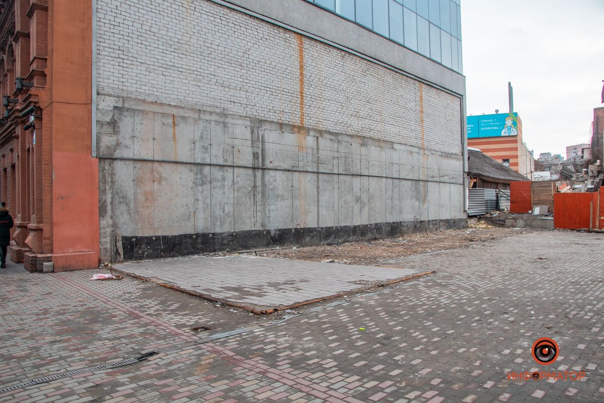 Сносить их начали 20 января Сносить их начали 20 января