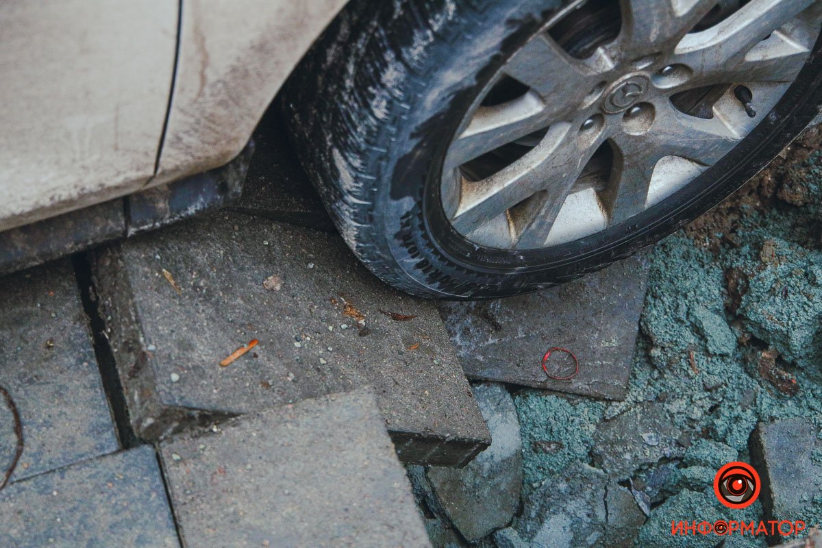 Плитка устала Плитка устала