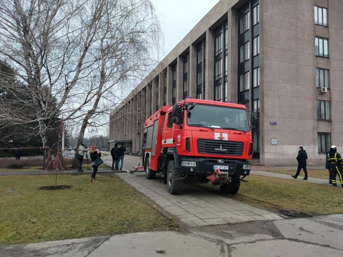 Всех эвакуировали