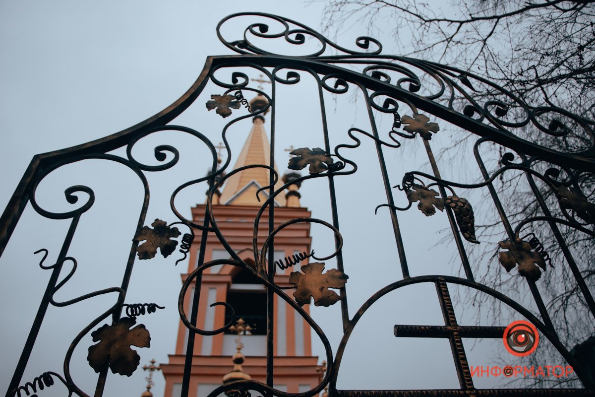 Выступал маяком