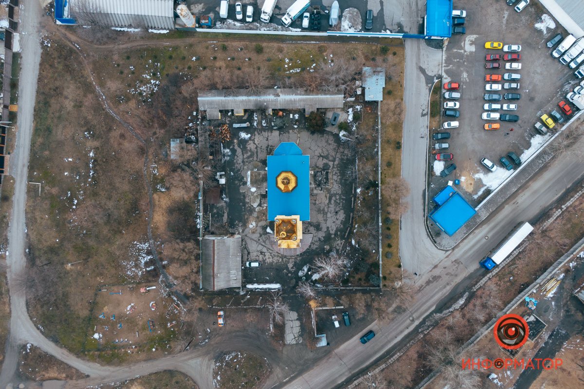 Улица Марии Яровой, 1