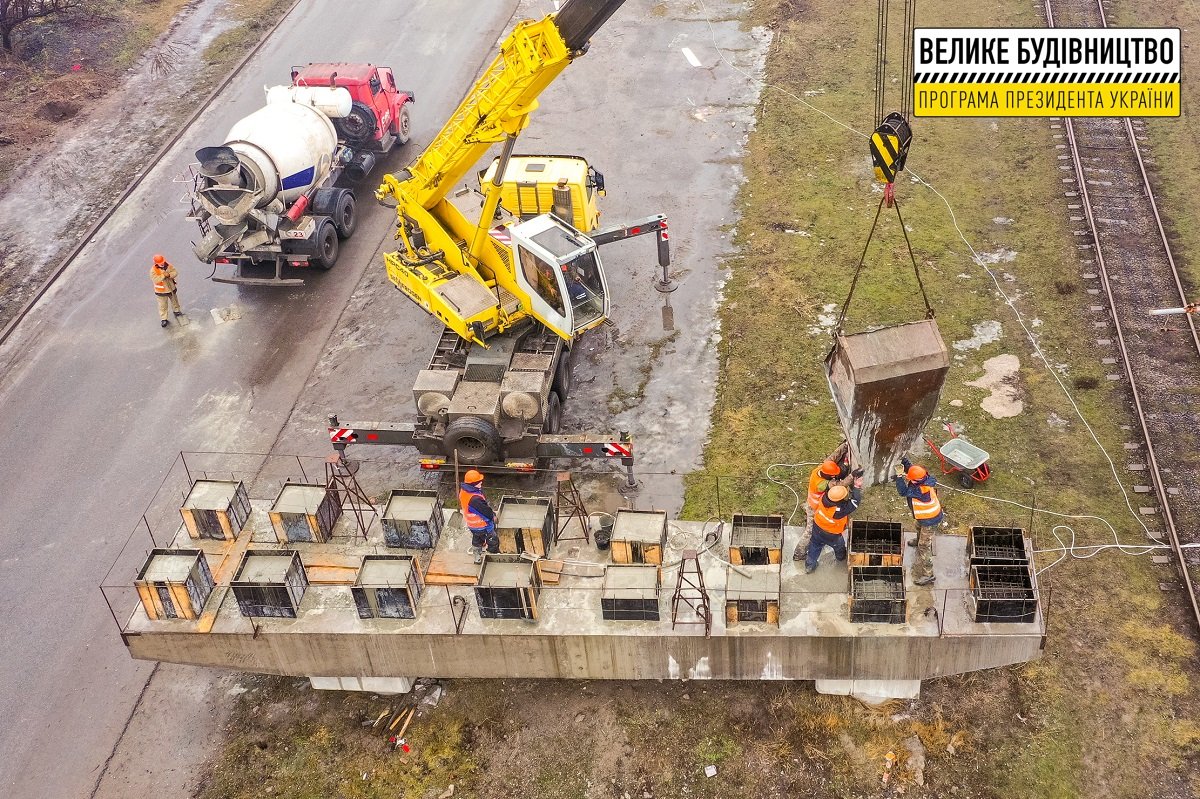 Извилистая, уникальная, жизненно необходимая: в Днепре строят Северную объездную дорогу 4