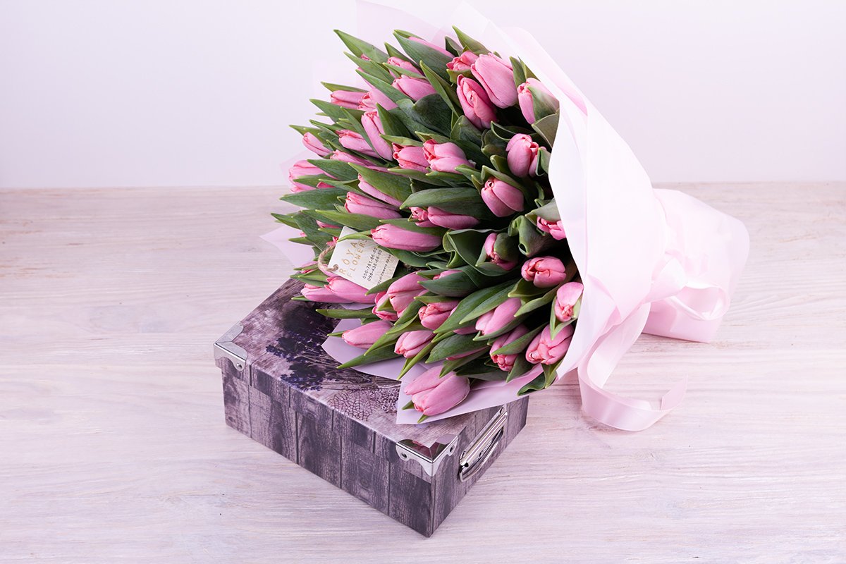 Топ-5 букетов ко Дню влюбленных: что подарить в 2022 году 2