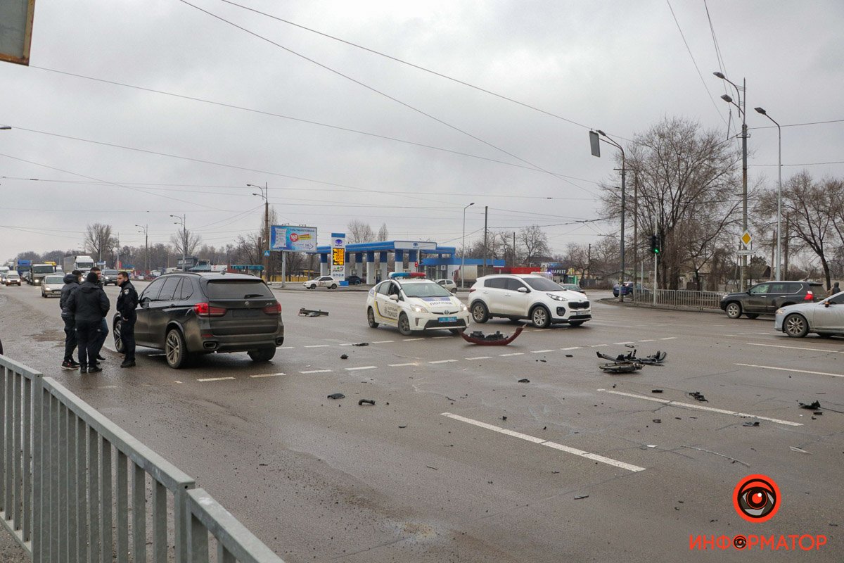 На месте работает патрульная полиция На месте работает патрульная полиция