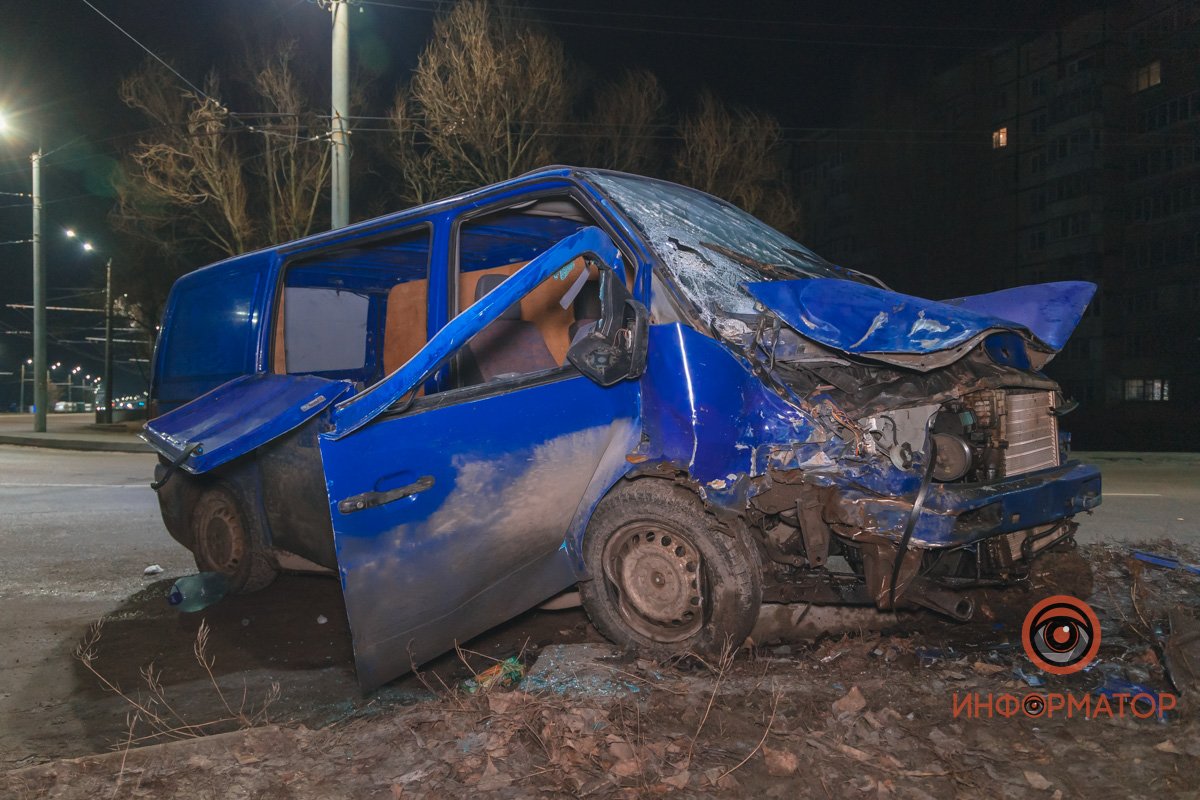 Водитель не справился с управлением Водитель не справился с управлением