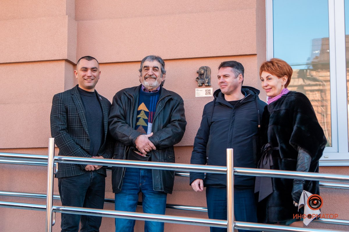 На улице Троицкой, 1