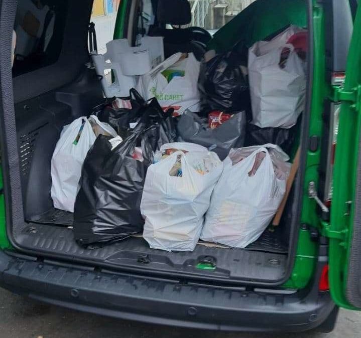 Роман поможет