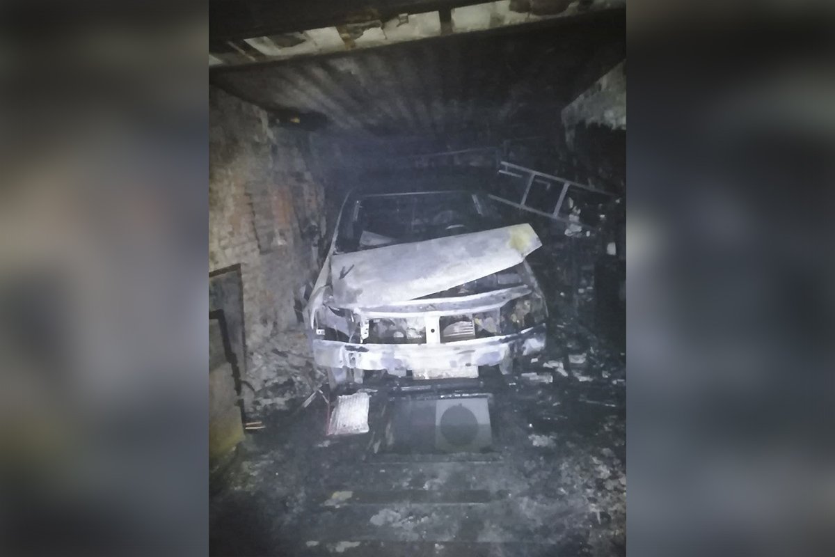 Автомобиль