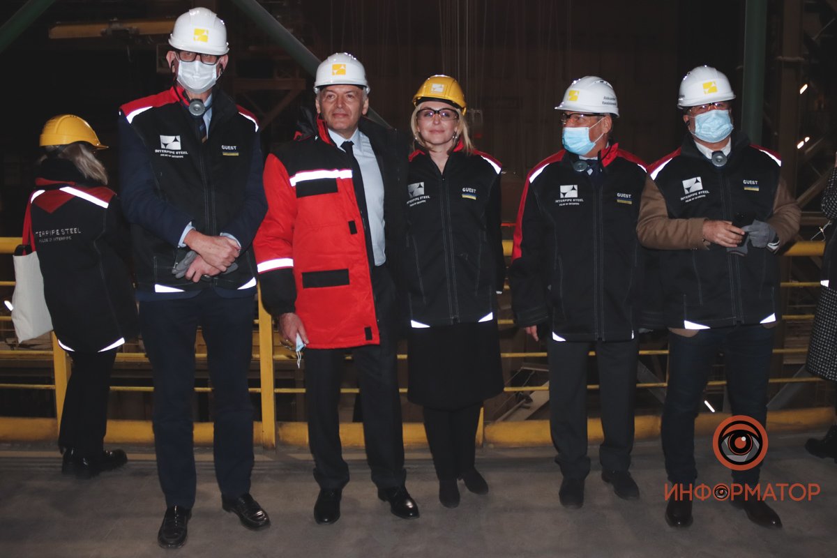 Члены наблюдательного совета YES в Днепре Члены наблюдательного совета YES в Днепре