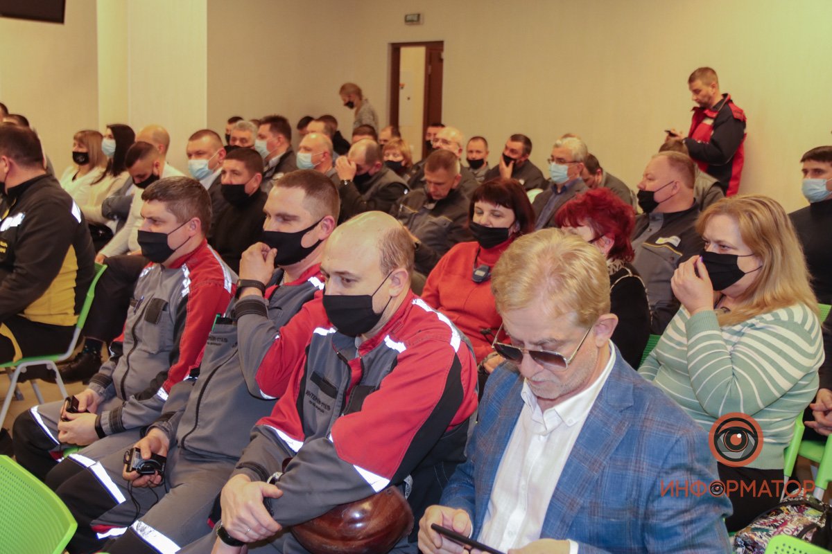 Люда смогли задать вопросы о ситуации в стране Люда смогли задать вопросы о ситуации в стране